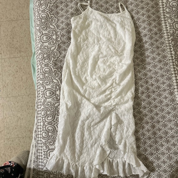 SHEIN Dresses & Skirts - SHEIN White Midi Dress
